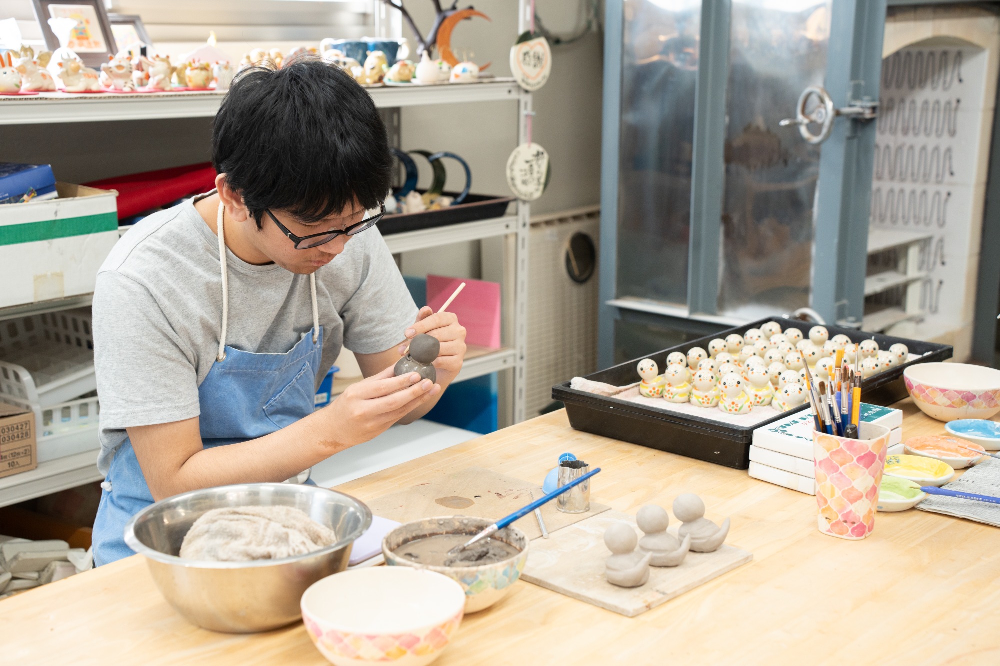 地元食材や無添加にこだわる「岡崎きく工房」のジャムづくり！一つ一つ手づくりした陶芸品も販売