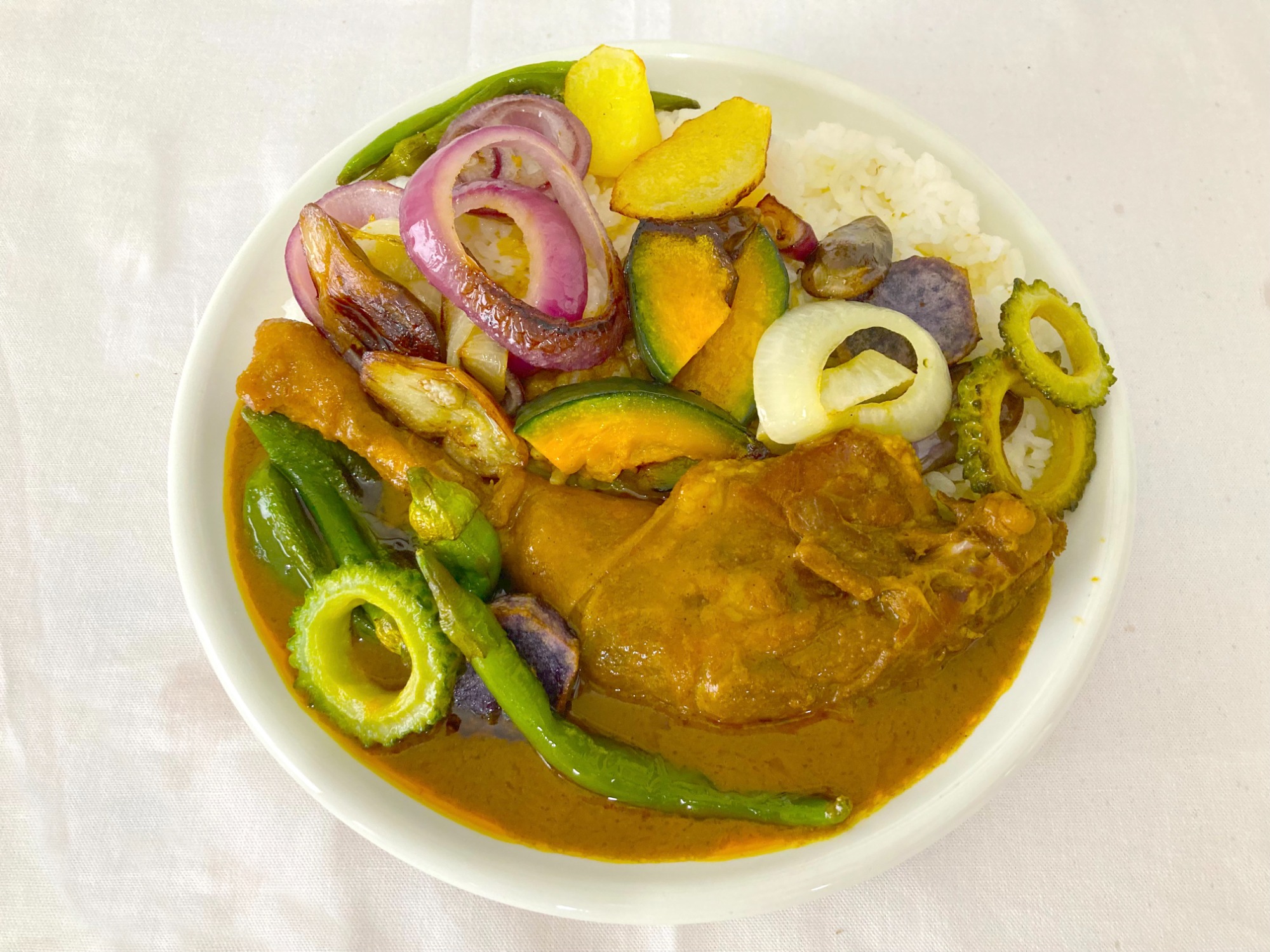 オカザえもん OKAFUL の商品で夏野菜カレーを作ってみたでござる〜