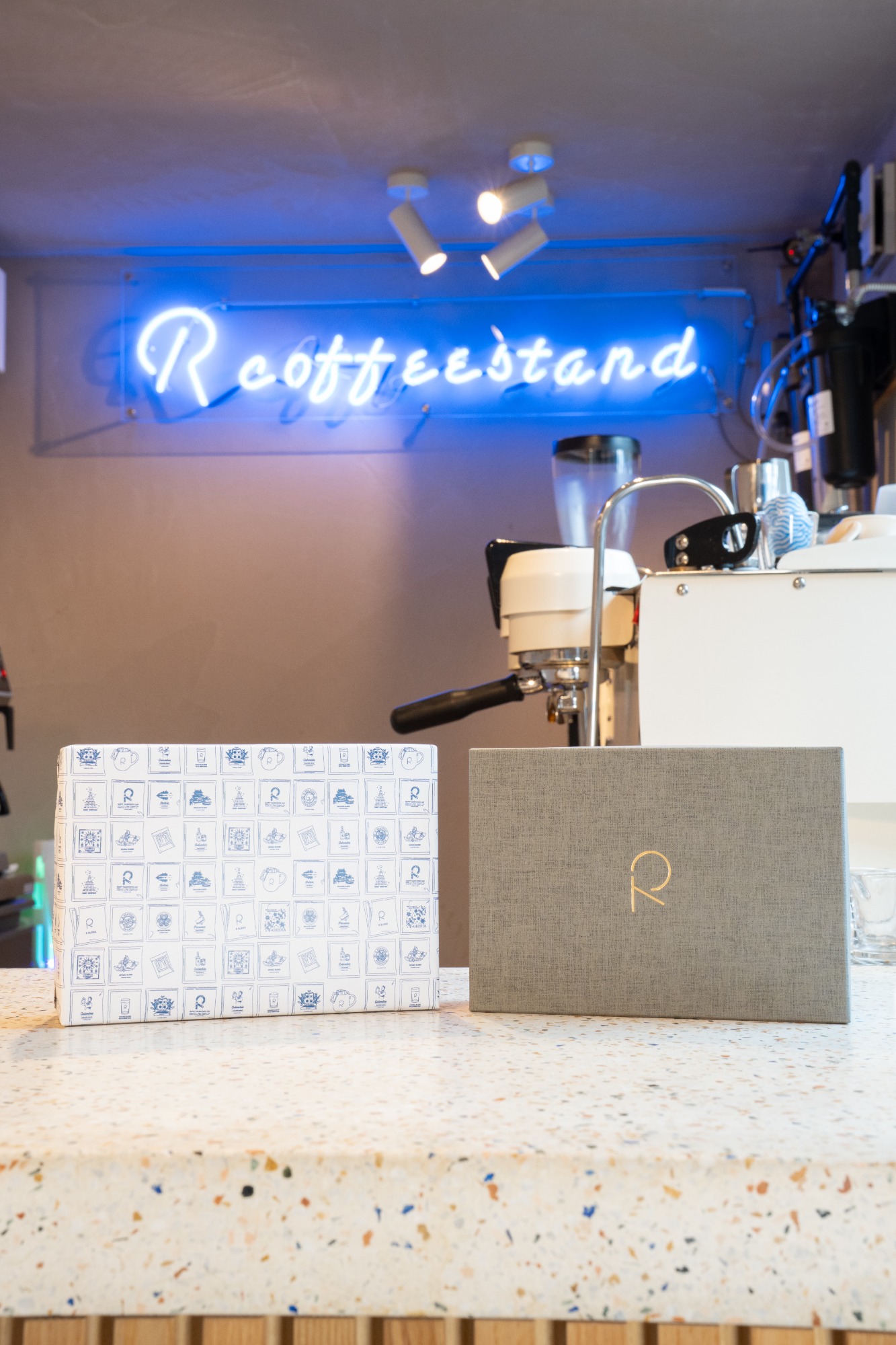 “ささやかな一杯で、幸せな一生に”「R COFFEE STAND」のコーヒーへのこだわりとは？